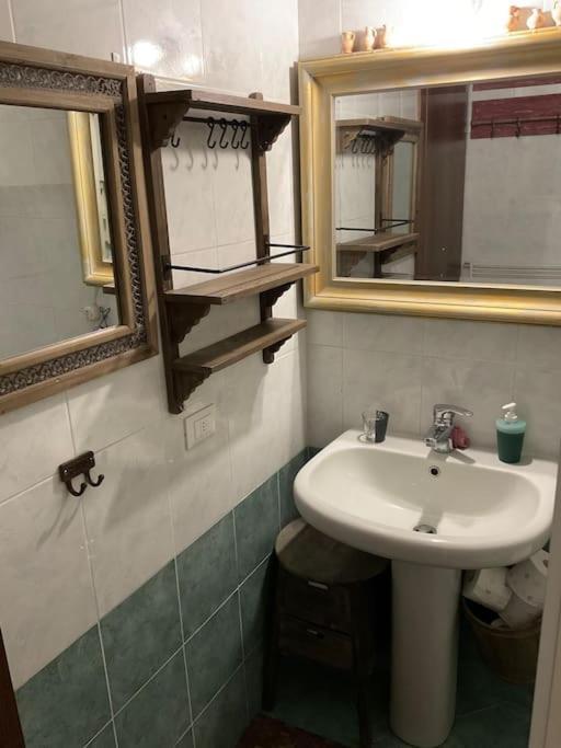 Appartement Isolab: Monolocale In Zona Isola à Milan Extérieur photo
